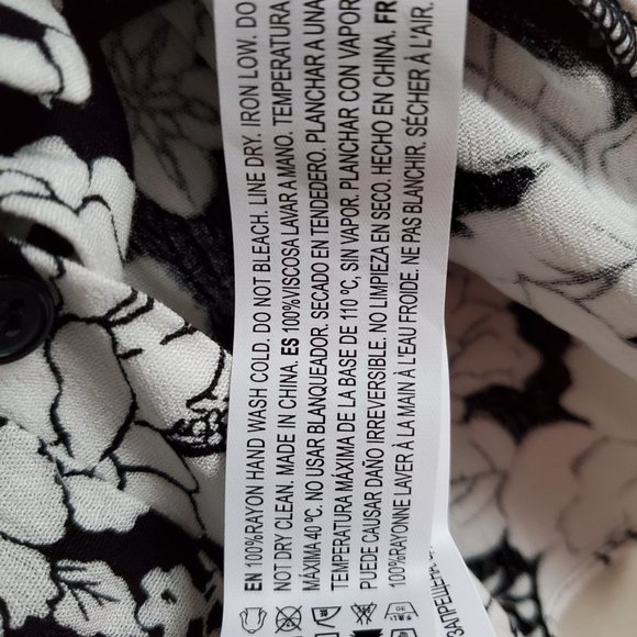 FOREVER 21 black and white floral pattern mini dress - Picture 3 of 4